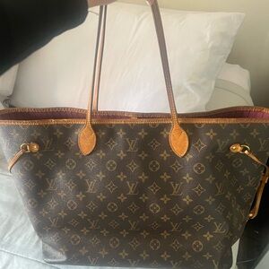 Louis Vuitton Neverfull GM Monogram Tote